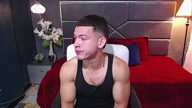 Snapshot of ethan_rodgers chatting on 10-10-25, 01:54 ethan rodgers online show from 10-10-25, 01:54