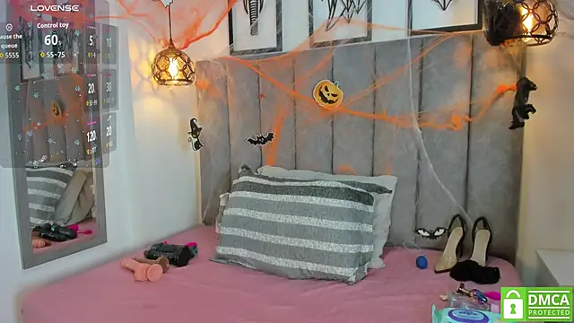 Gia Scott online show from 10-28-25, 08:22