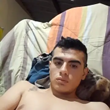 Snapshot of Ortiz3404 chatting on 04-22-26, 05:32 Ortiz3404 online show from 04-22-26, 05:32