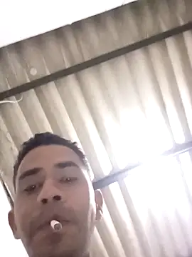 malvadinho69134 online show from 12-14-25, 05:02