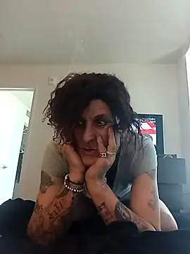 Snapshot of EasheaBaby chatting on 03-01-26, 08:11 EasheaBaby online show from 03-01-26, 08:11