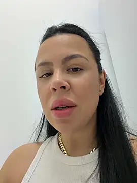 Casiana  online show from 05-12-26, 06:38