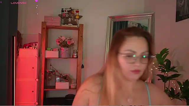 marrygrayes online show from 10-15-25, 07:03