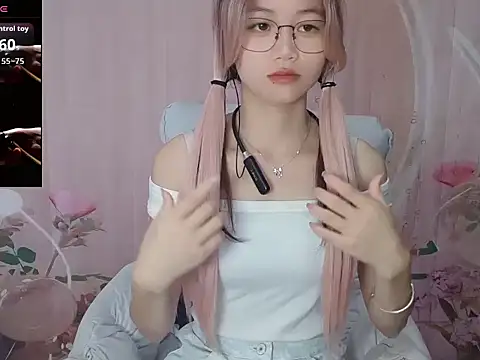 Lele-Baby online show from 09-22-25, 01:29