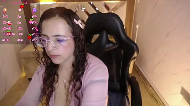  Evoni b online show from 10-01-25, 07:42