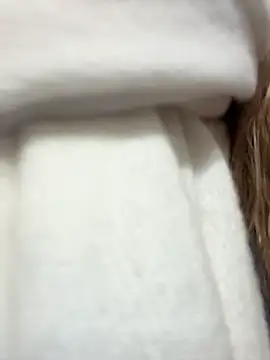 Bikergirl 97 online show from 11-21-25, 12:48