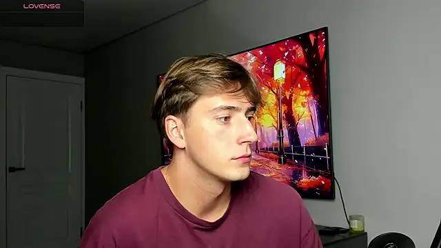 DaniHort online show from 10-13-25, 10:59