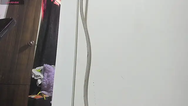 Snapshot of Clunita chatting on 09-23-25, 08:34 Clunita online show from 09-23-25, 08:34