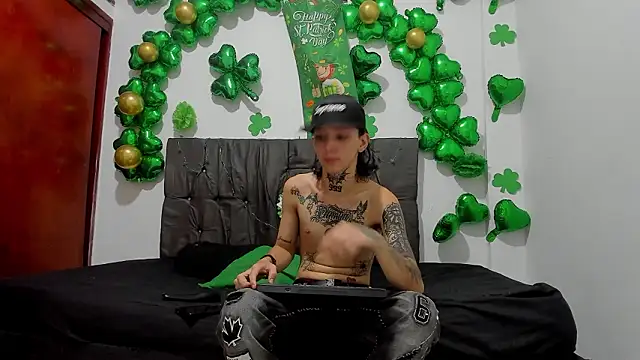 StraightBoy Nick online show from 03-17-26, 05:00