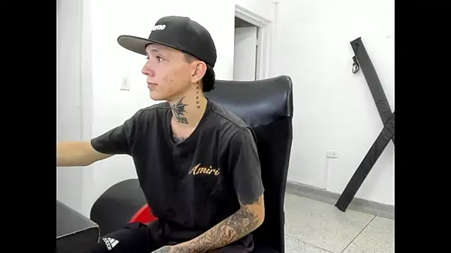 StraightBoy Nick online show from 04-30-26, 08:48
