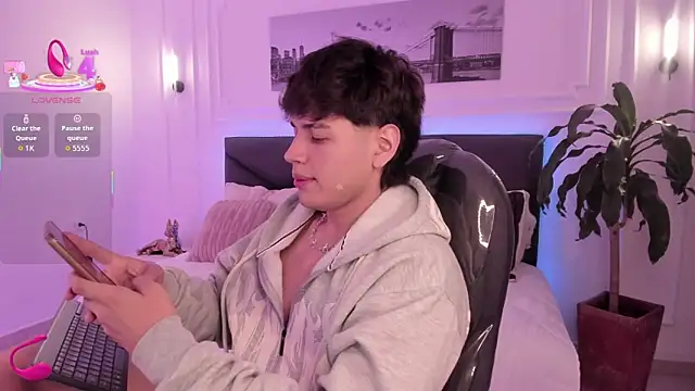 Jordan 24  online show from 11-24-25, 09:58