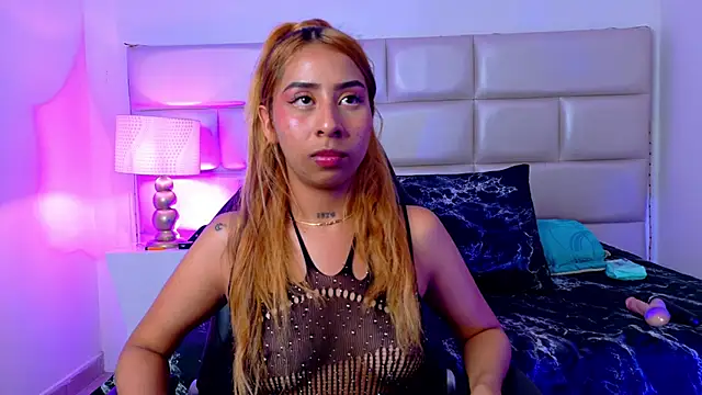 laila stilwiills online show from 09-12-25, 12:55