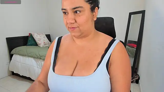 MariamCastiblanco online show from 04-30-26, 08:04