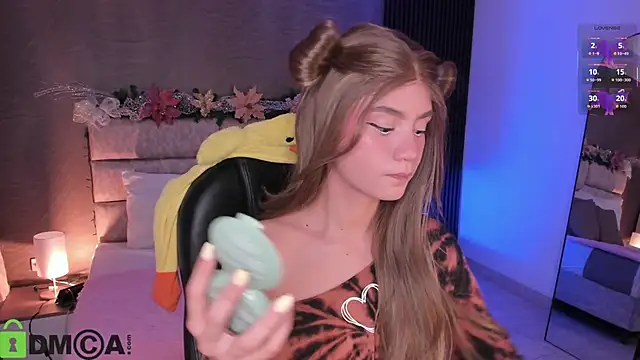 Arinextdoor online show from 11-29-25, 11:52