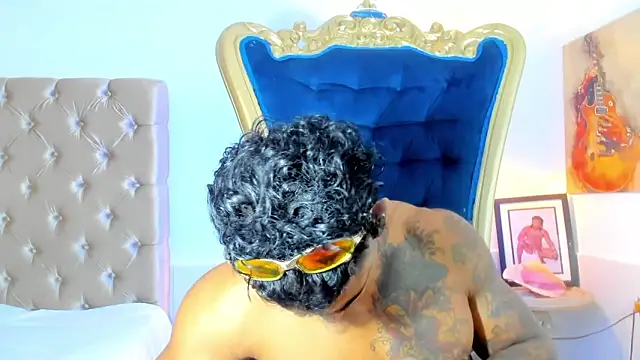 antonio  444 online show from 05-04-26, 07:21