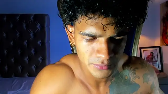 antonio  444 online show from 05-07-26, 12:27