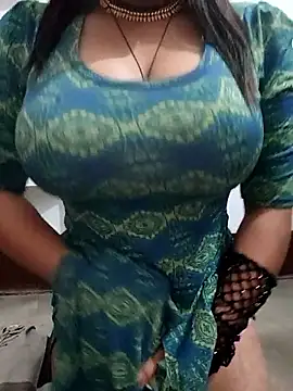 hot grieal1 online show from 11-17-25, 06:57