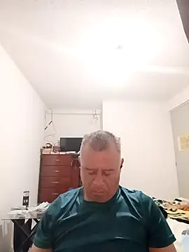 cuntico online show from 02-08-26, 04:49