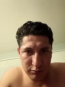 Snapshot of Zetaloco26 chatting on 09-25-25, 04:27 Zetaloco26 online show from 09-25-25, 04:27