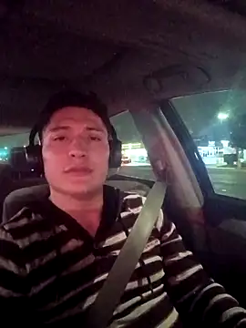 Snapshot of Zetaloco26 chatting on 10-21-25, 04:02 Zetaloco26 online show from 10-21-25, 04:02