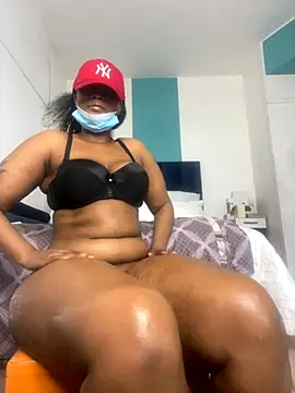 Snapshot of Curvy_SquirtMachine chatting on 09-12-25, 05:51 Curvy SquirtMachine online show from 09-12-25, 05:51