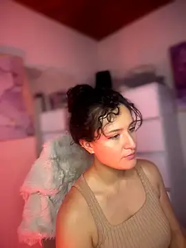 Dannaa Lovs online show from 05-04-26, 11:17