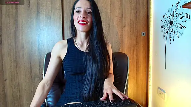 Snapshot of Sophia_k_Rk chatting on 04-20-26, 09:45 Sophia k Rk online show from 04-20-26, 09:45