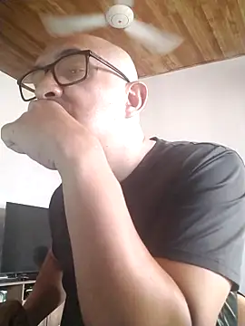 jorge406 online show from 02-08-26, 01:58