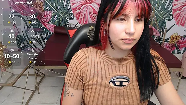 Nina harper  online show from 10-01-25, 08:15