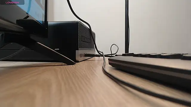 Nina harper  online show from 10-09-25, 08:07