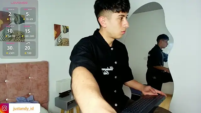 Andy Justgame online show from 09-22-25, 03:41