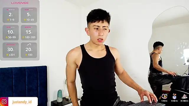 Andy Justgame online show from 09-29-25, 03:33