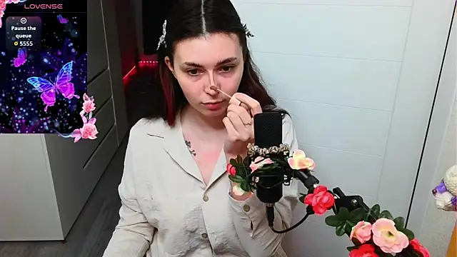 Snapshot of peachyness chatting on 04-03-26, 04:38 peachyness online show from 04-03-26, 04:38