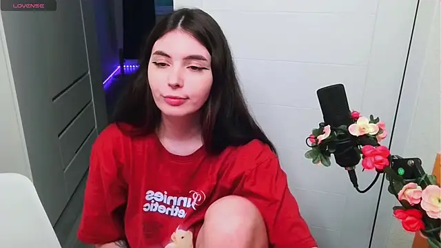Snapshot of peachyness chatting on 05-11-26, 06:16 peachyness online show from 05-11-26, 06:16