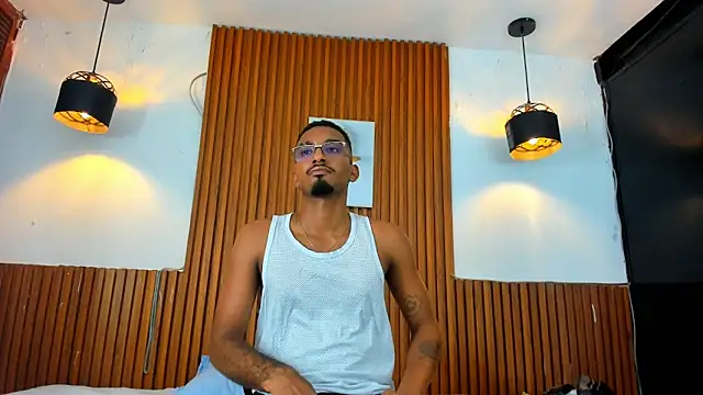 Darwin mayo online show from 10-27-25, 05:39