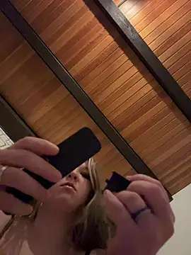 SweetTeenGirl online show from 11-06-25, 06:42