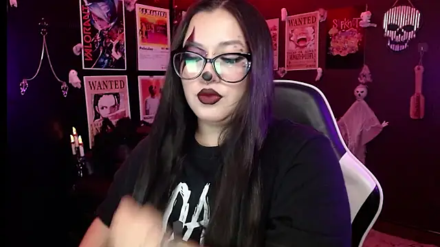 Ravendark  online show from 10-11-25, 06:17