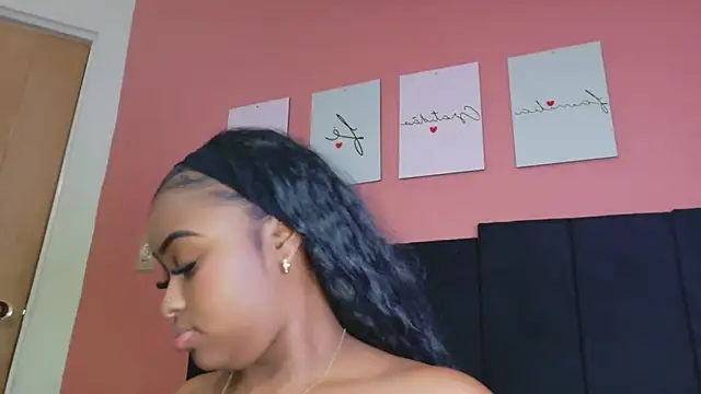 MySugarmoomy online show from 06-11-26, 02:44