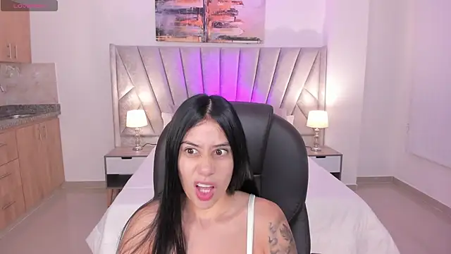 miranda crawfor online show from 09-18-25, 11:23