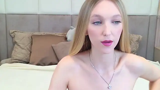 KellyBradford online show from 09-27-25, 05:56