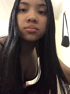 ashleyy20 online show from 12-03-25, 06:17