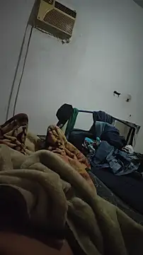 Snapshot of ELI_TICANTE chatting on 10-25-25, 08:11 ELI TICANTE online show from 10-25-25, 08:11