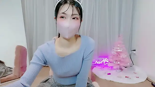 -Nyanko-chan- online show from 12-21-25, 09:11