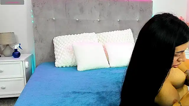 dream kayla online show from 09-12-25, 05:07