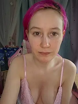 Snapshot of Fuzzy_Unicorn chatting on 03-07-26, 07:11 Fuzzy Unicorn online show from 03-07-26, 07:11