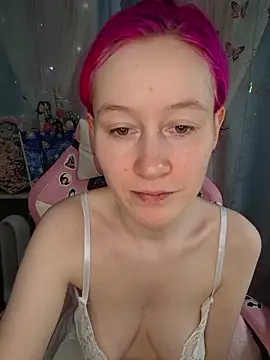 Fuzzy Unicorn online show from 05-12-26, 10:56