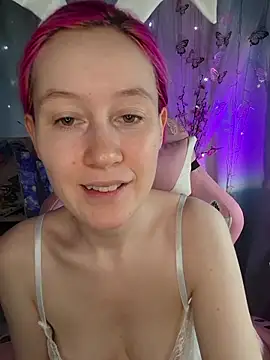 Fuzzy Unicorn online show from 05-26-26, 10:44