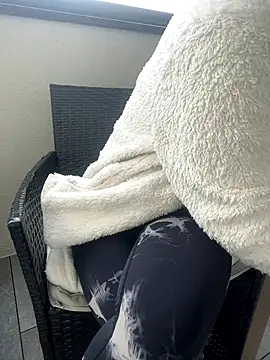 eli5566 online show from 10-22-25, 02:06