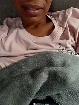 Snapshot of Flacidas chatting on 10-13-25, 08:42 Flacidas online show from 10-13-25, 08:42