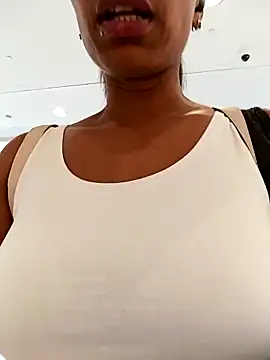 Snapshot of Flacidas chatting on 10-22-25, 09:20 Flacidas online show from 10-22-25, 09:20